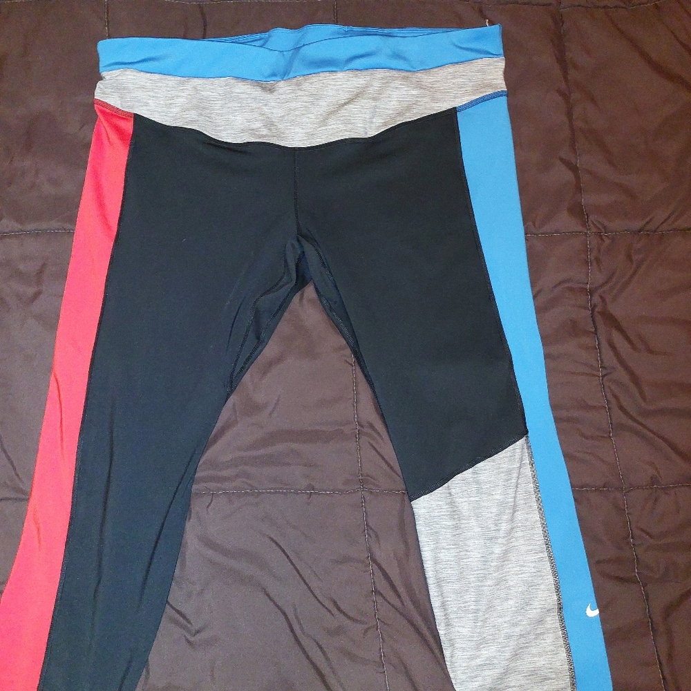 Nike Capri leggings